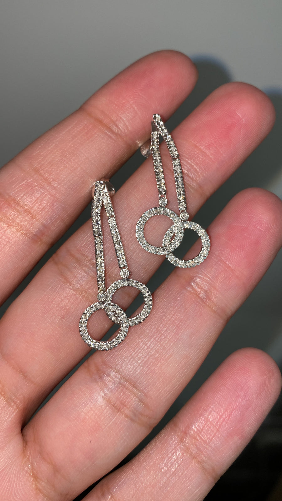 18K White Gold 0.53ct Diamond Drop Earrings – Pre-Loved