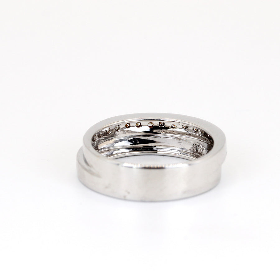 18K White Gold 0.15ct Diamond Ring (DET191) – Pre-Loved