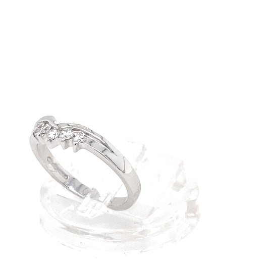 Platinum 950 Diamond Ring