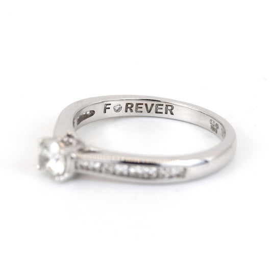 18K White Gold 0.21ct Diamond Ring