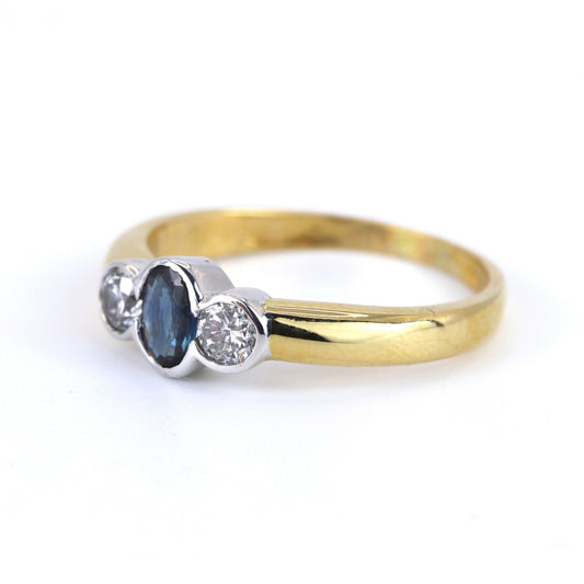 18K White & Yellow Gold 0.25ct Sapphire & Diamond Ring