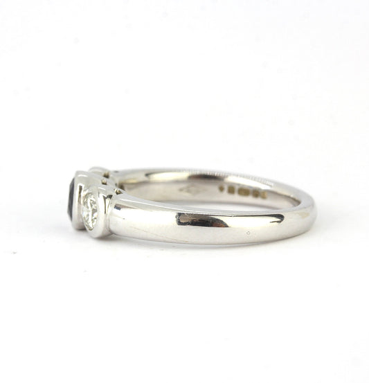 18K White Gold 1ct Sapphire & Diamond Ring