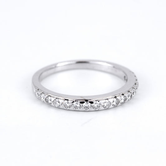 18K White Gold Diamond Ring