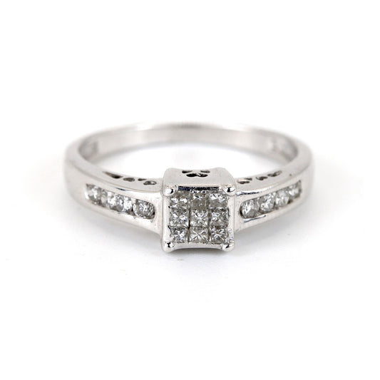 18K White Gold 0.33ct Diamond Ring