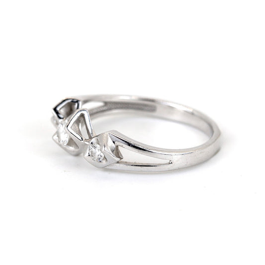 14K White Gold Diamond Ring
