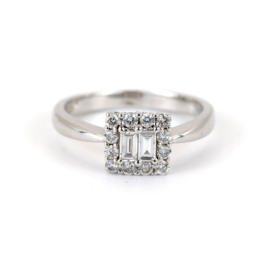 18K White Gold Diamond Ring