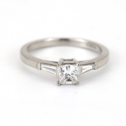 18K White Gold 0.41ct Diamond Ring