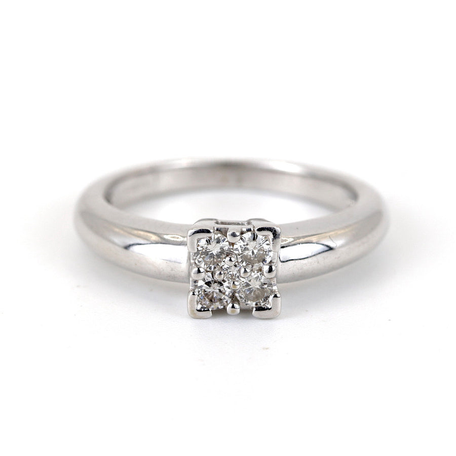 18K White Gold Diamond Ring (DR548) – Pre-Loved