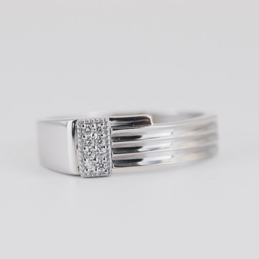 18K White Gold 0.096ct Diamond Ring