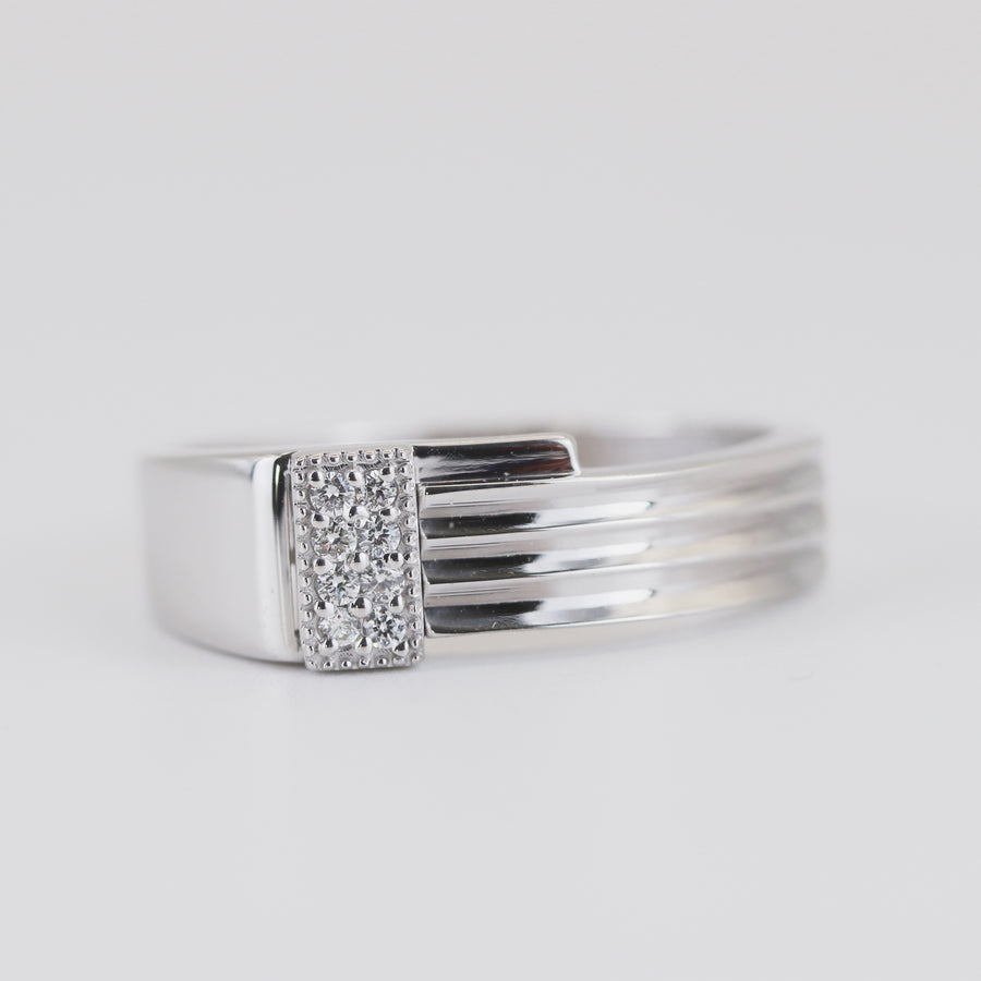 18K White Gold 0.096ct Diamond Ring