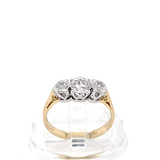 18K Yellow Gold Diamond Ring