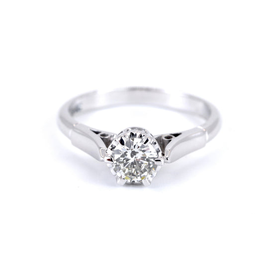 18K White Gold Diamond Ring
