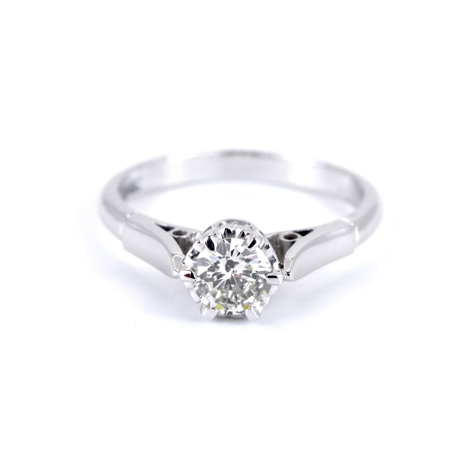 18K White Gold Diamond Ring